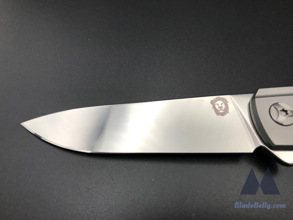 Holt Specter V3 - Cpm20Cv Near Mirror Blade W/ Nude Pinstripe Handle And Stonewashed Hardware