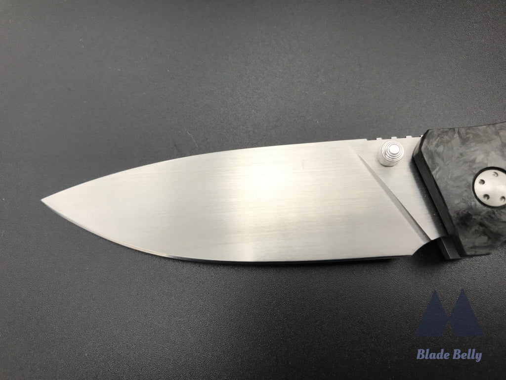 Scout - Satin Drop Point And Marbled Carbon Fiber