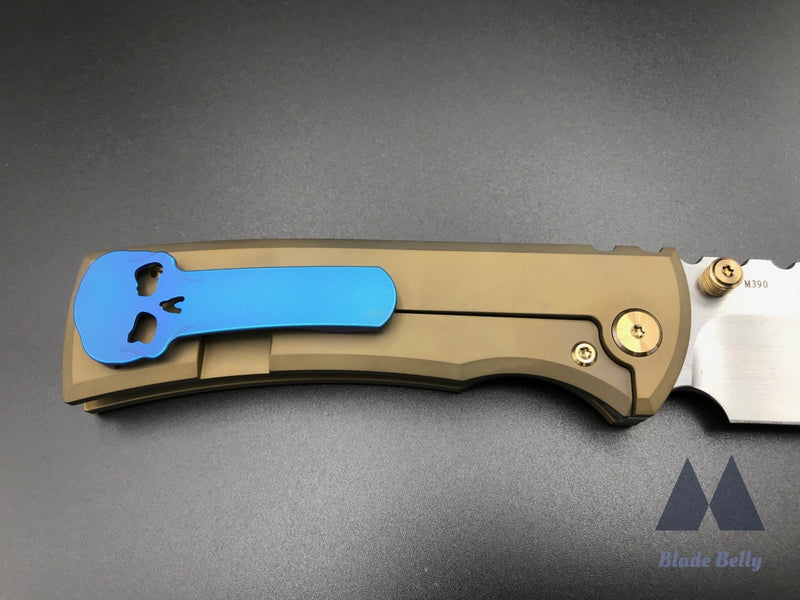 Chaves 229 By Fanatic Edge - Hand Rub Drop Point Polished Gold Scales And Electric Blue Clip