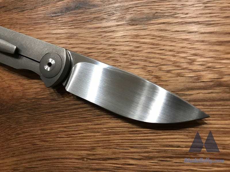 Gareth Bull Shamwari 3 - Hand Rub Contoured Ti Handle