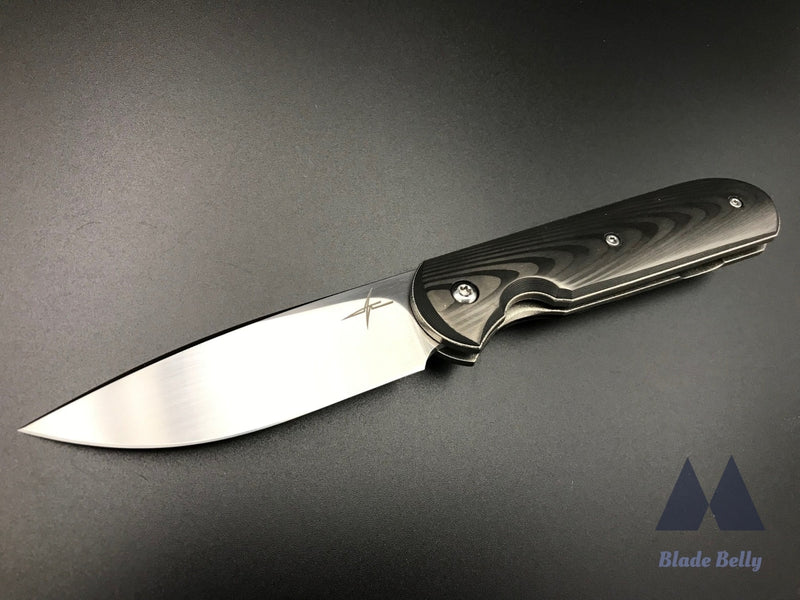 Gareth Bull Shamwari 3.3 - Hand Rub Satin Drop Point And Boomerang Carbon Fiber