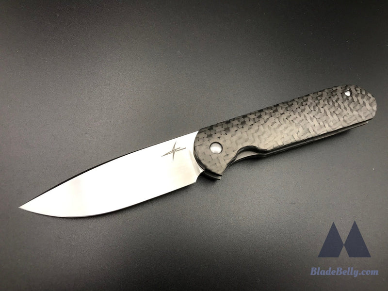 Gareth Bull Shamwari 3.3 - Hand Rub Satin Drop Point Black Weave Carbon Fiber