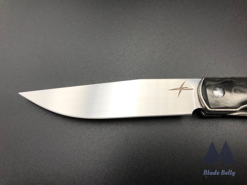 Gareth Bull Trapper - Hand Rub Satin And Carbon Fiber