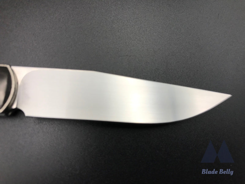 Gareth Bull Trapper - Hand Rub Satin And Carbon Fiber