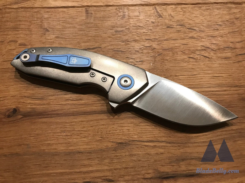 Giantmouse Gm4 - Satin Drop Point Smooth Stonewashed Handles