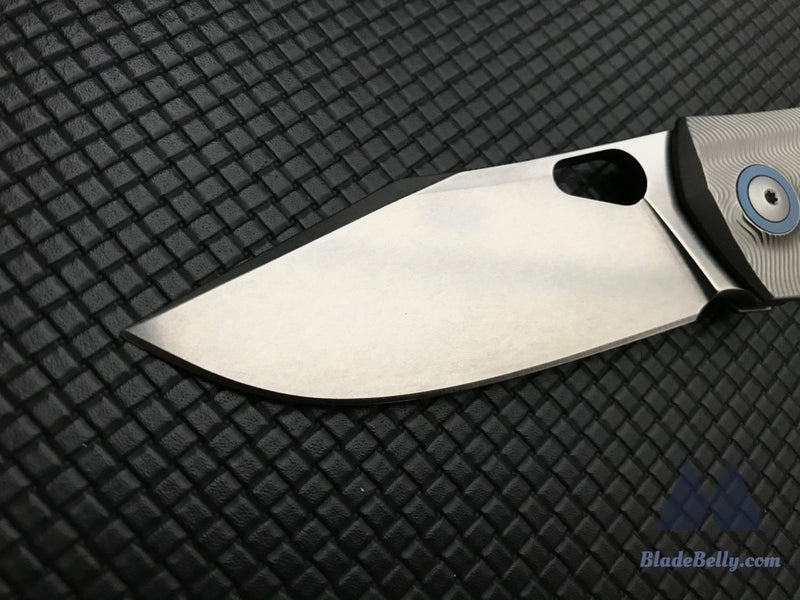 Giantmouse Gm5 - Satin Drop Point Textured Handle