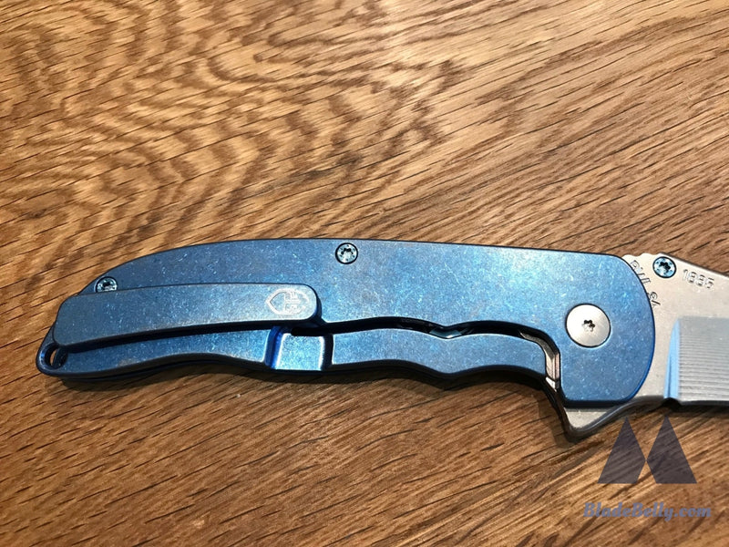 Grimsmo Norseman - Blue Honeycomb Ice Accents