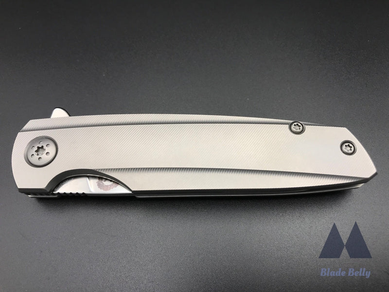 Holt Specter V2 - Near Mirror Blade And Nude Pinstripe Handles