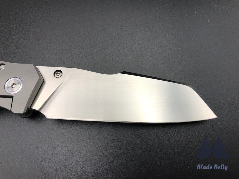 Jason Guthrie Scout - Hand Satin Wharncliffe And Gold Shred Carbon Fiber