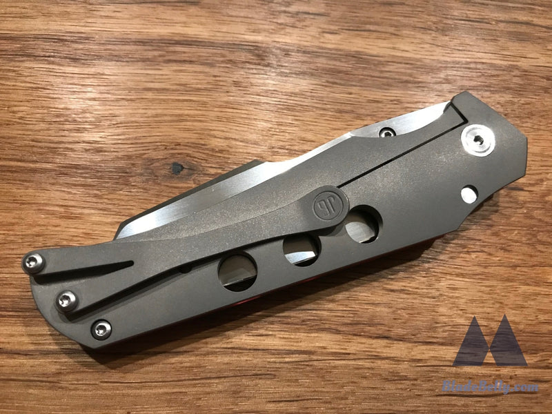 Jason Guthrie Scout (Left Handed) - Wharncliffe Silver Shred Carbon Fiber