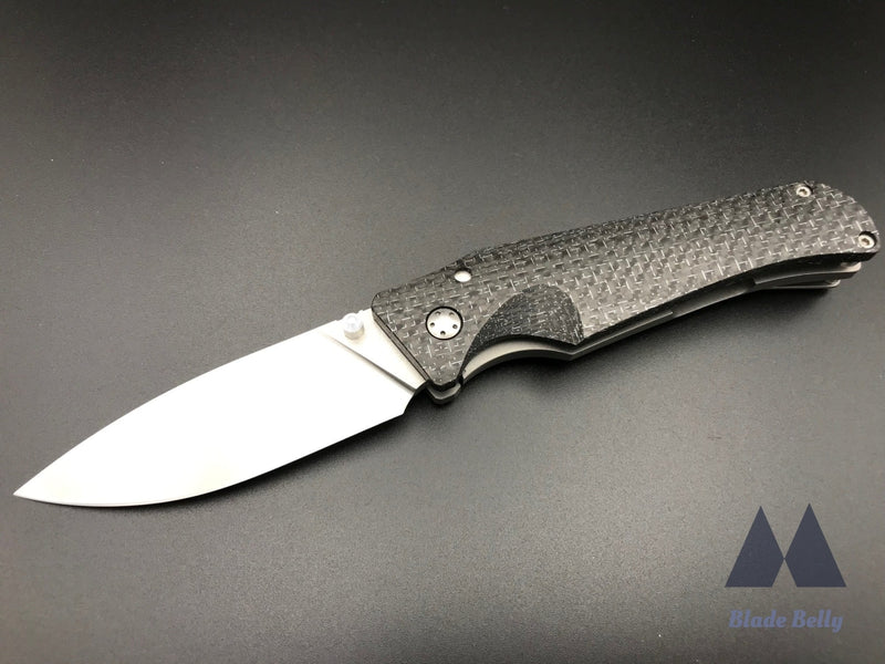 Jason Guthrie Scout - Satin Drop Point And Lightning Strike Carbon Fiber