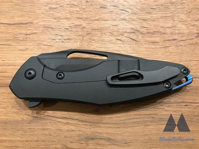 Koenig Arius - Black Mamba