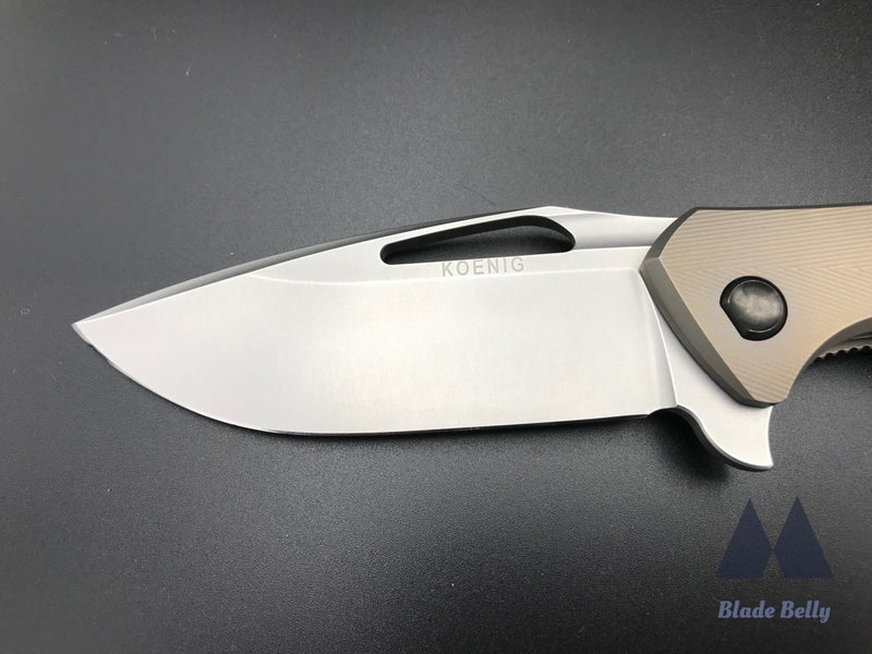 Koenig Arius - Burnished Blade And Patterned Bronze