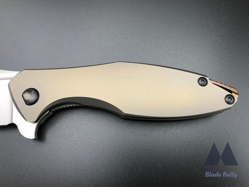 Koenig Arius - Burnished Blade And Patterned Bronze