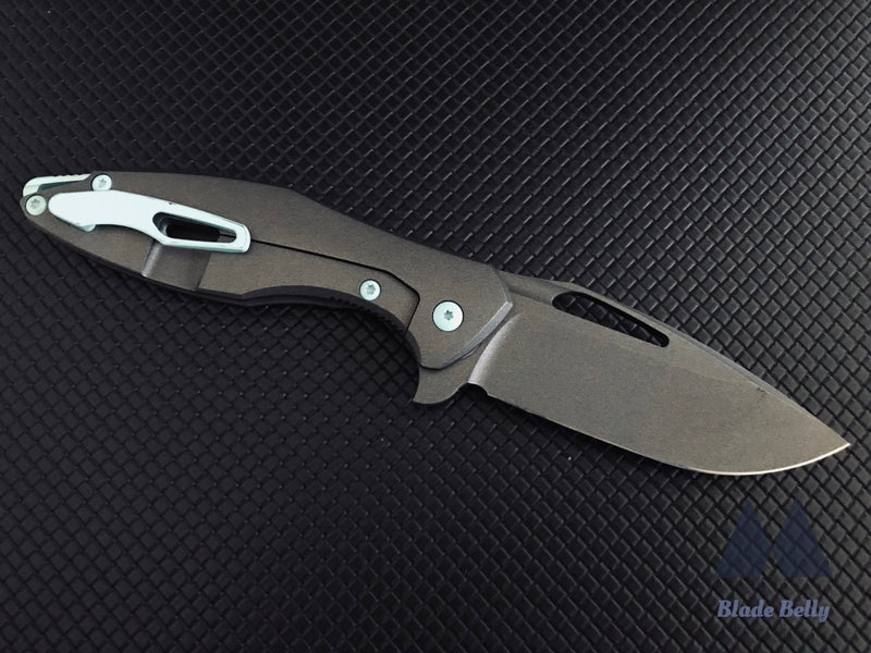 Koenig Arius - Cerakote Drop Point And Tiffany Blue Hardware