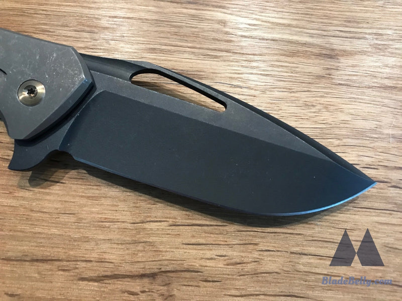 Koenig Arius - Distressed Dlc Bronze Handle