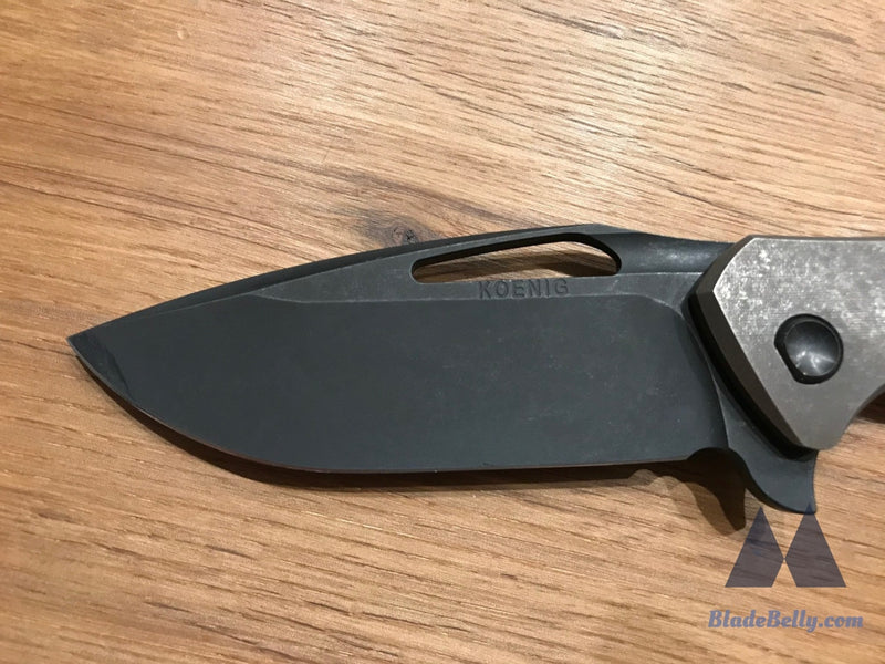 Koenig Arius - Distressed Dlc Drop Point With Bronze Handle