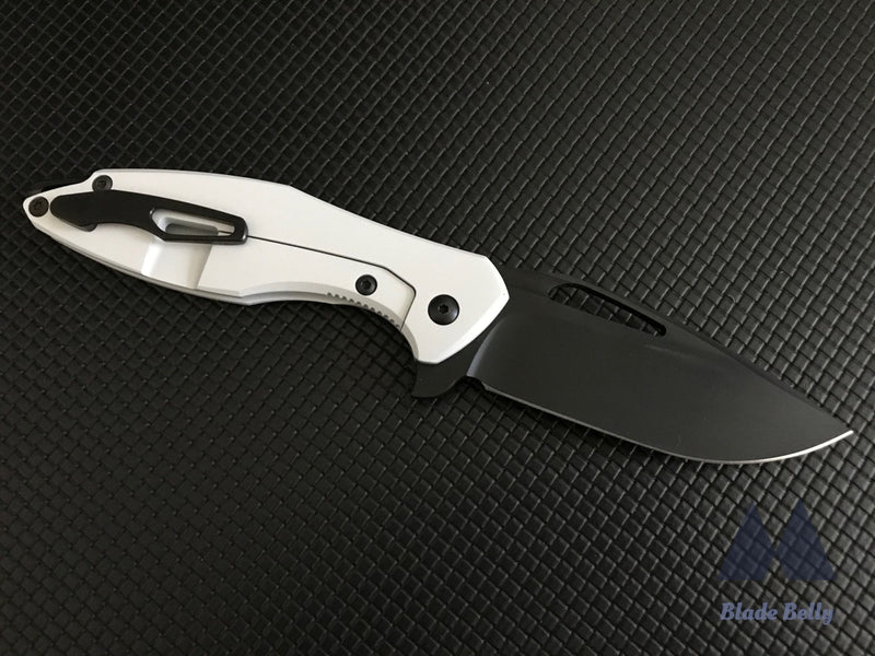 Koenig Arius - Dlc Drop Point And White Handles (Stormtrooper)