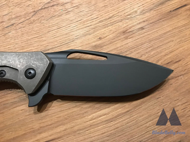 Koenig Arius - Dlc Drop Point Stonewashed Bronze Handles And Hardware