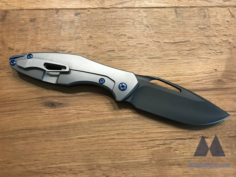 Koenig Arius - Dlc With Carbon Fiber