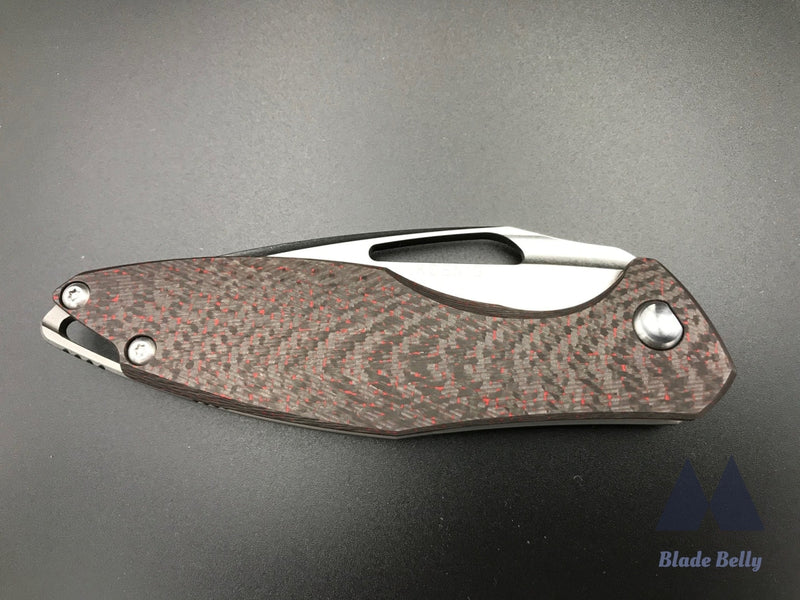 Koenig Arius - Flipper Delete Burnished Drop Point And Red Twill Carbon Fiber