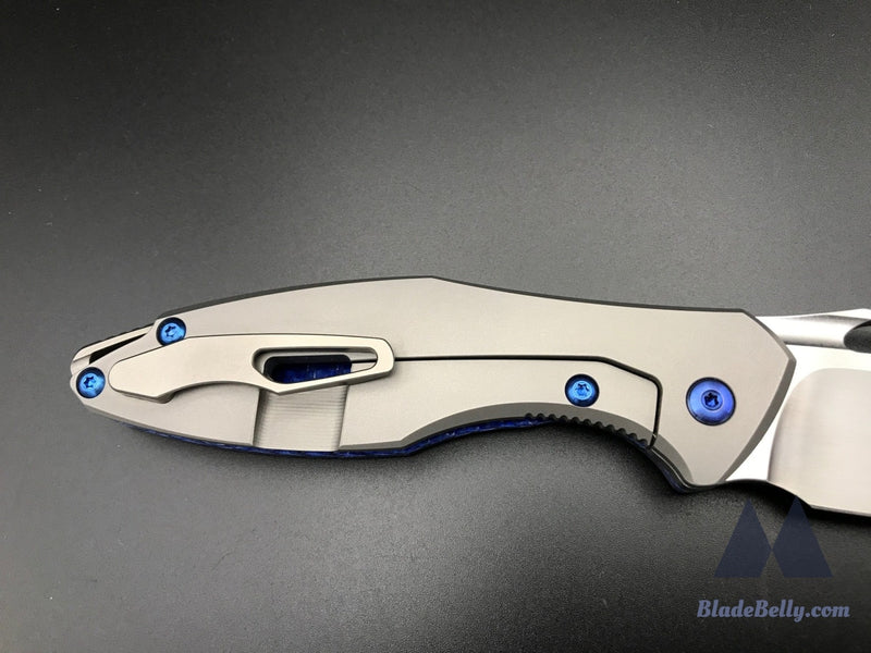 Koenig Arius - Hand Rub Drop Point Blue Twill Carbon Fiber And Anodized Polished Hardware