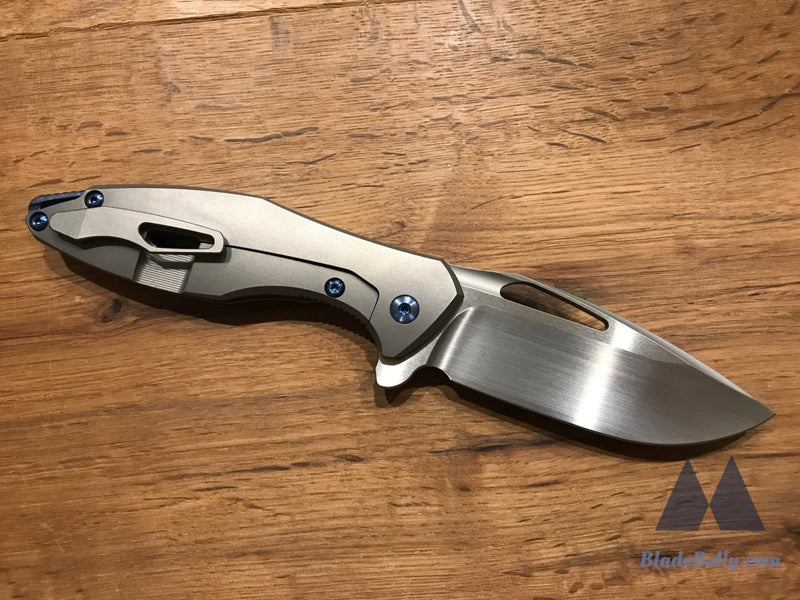 Koenig Arius - Hand Rub Smooth Contoured Ti