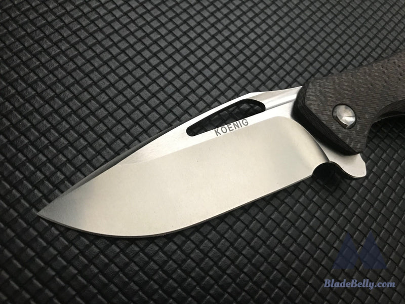 Koenig Arius - Satin Flats Red Textured Carbon Fiber