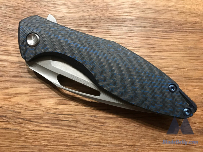 Koenig Arius - Stonewashed With Blue Carbon Fiber