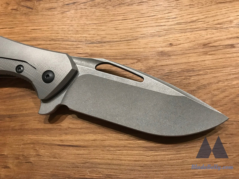 Koenig Arius - Stonewashed With Patterned Contoured Ti