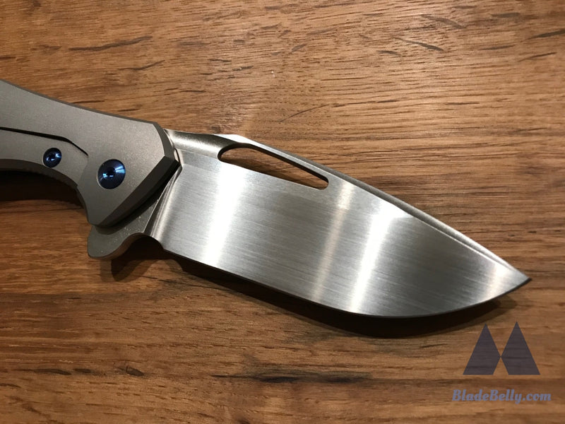 Koenig Arius Style 55 - Hand Rub Carbon Fiber Lightening Pockets