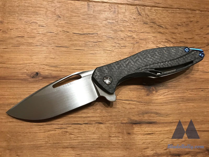 Koenig Arius Style 55 - Hand Rub Carbon Fiber Lightening Pockets