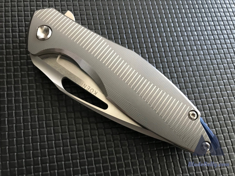 Koenig Arius Style 57 - Hand Rub Lightening Pockets