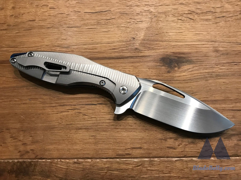 Koenig Arius Style 57 - Hand Rub Polished Hardware