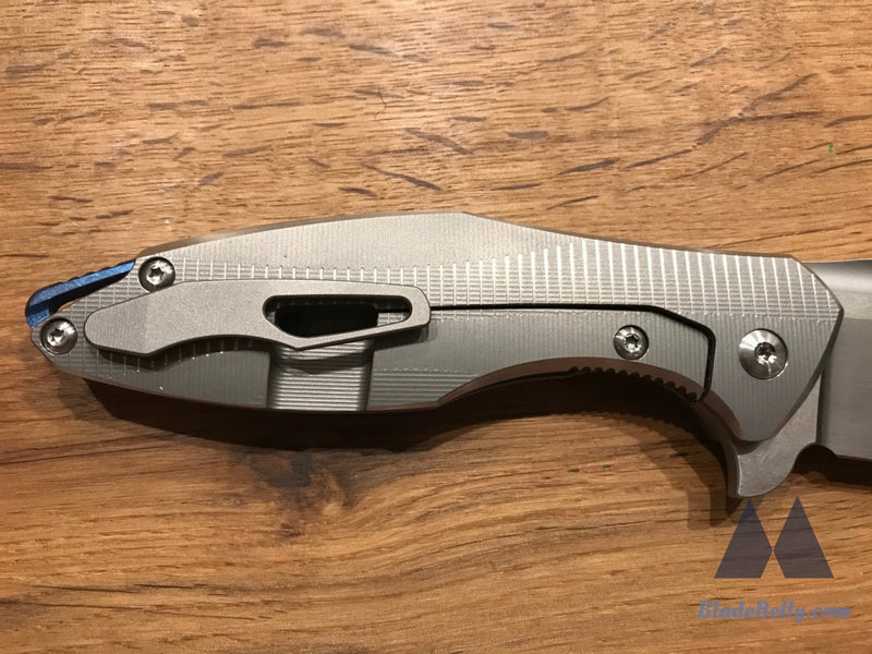 Koenig Arius Style 57 - Hand Rub With Lightening Pockets