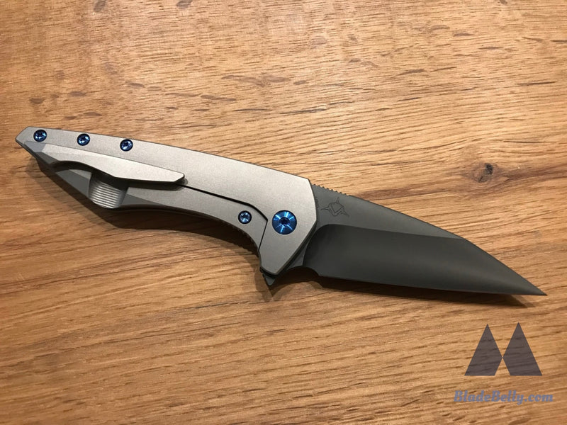 Koenig Goblin - Polished Dlc Blade With Blue Hardware