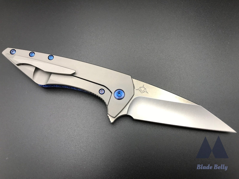 Koenig Mini Goblin - Burnish Blade W/ Polished Flats And Carbon Twill