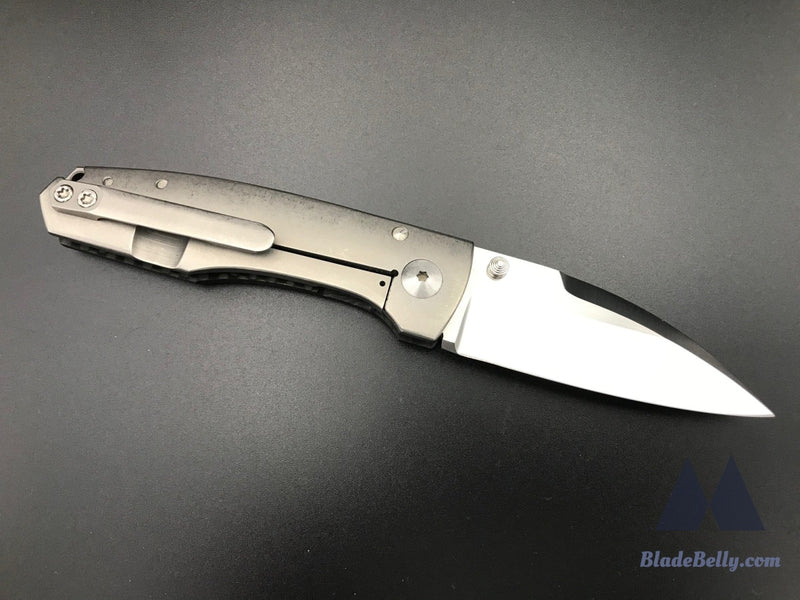 Steve Karroll Edmw - Cpm154 Blade Carbon Fiber Scales And Polished Hardware