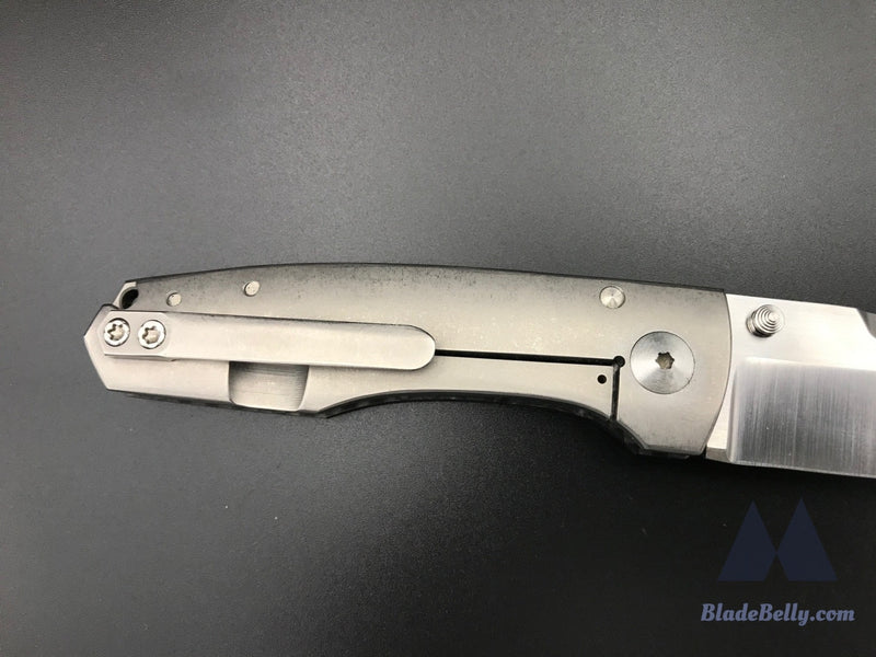 Steve Karroll Edmw - Cpm154 Blade Carbon Fiber Scales And Polished Hardware