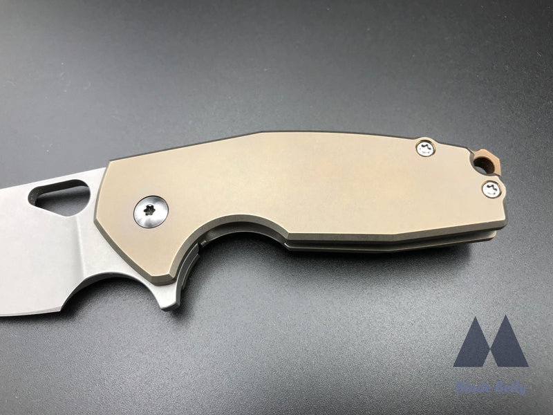 Vox Knives - F9 W/ Bronze Handle